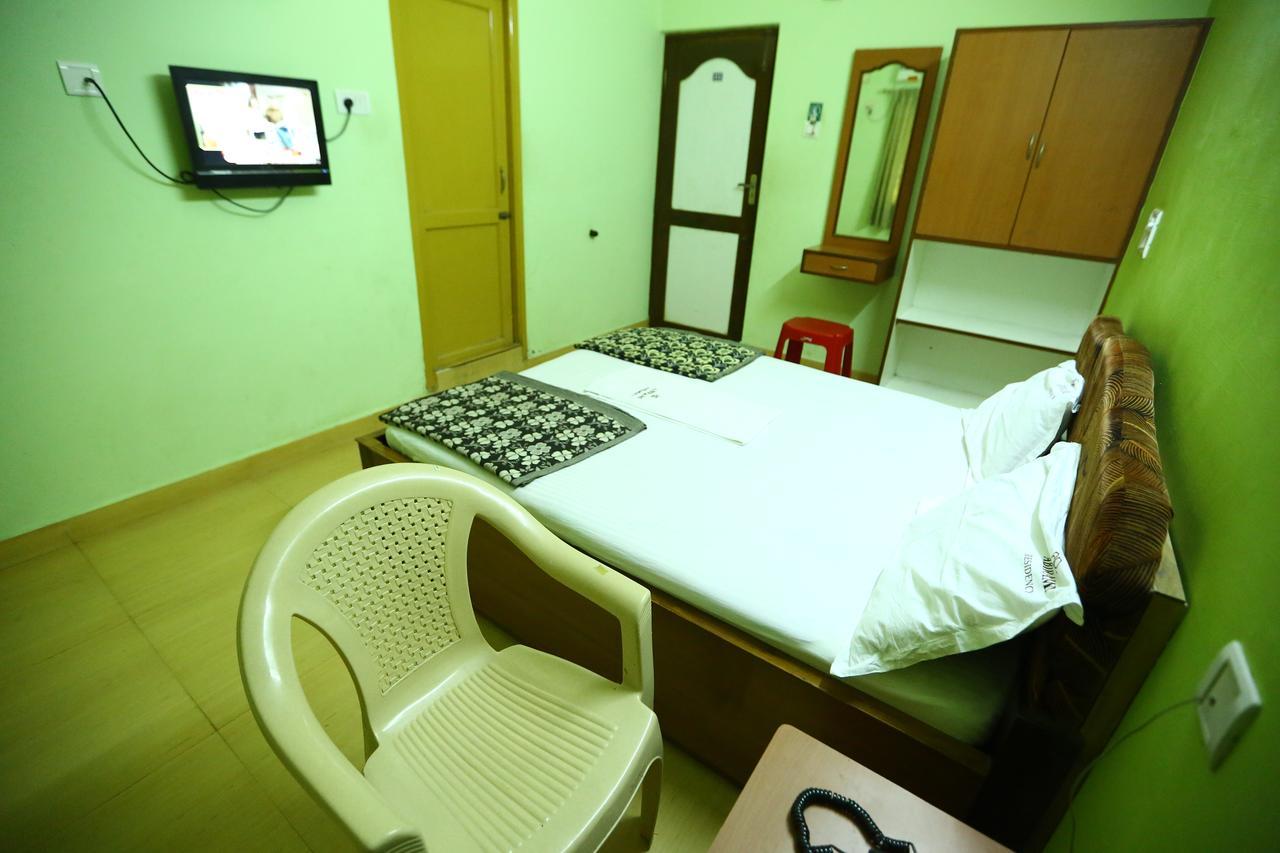 Tirukkadaiyur Abirami Residency酒店 外观 照片