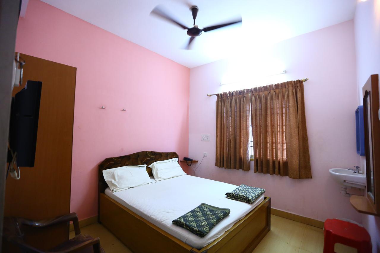 Tirukkadaiyur Abirami Residency酒店 外观 照片