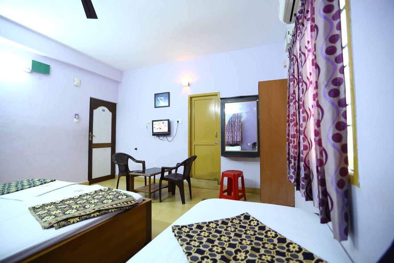 Tirukkadaiyur Abirami Residency酒店 外观 照片